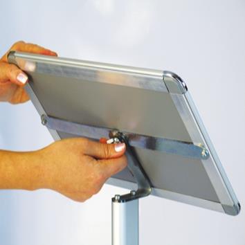 Infoboard 25 mm Gönyeli Köşe Tek Ayaklı, Çelik Tabanlı A3 - (A3) 297 x 420 mm Infoboard 25 mm Gönyeli Köşe Tek Ayaklı, Çelik Tabanlı A3 - (A3) 297 x 420 mm